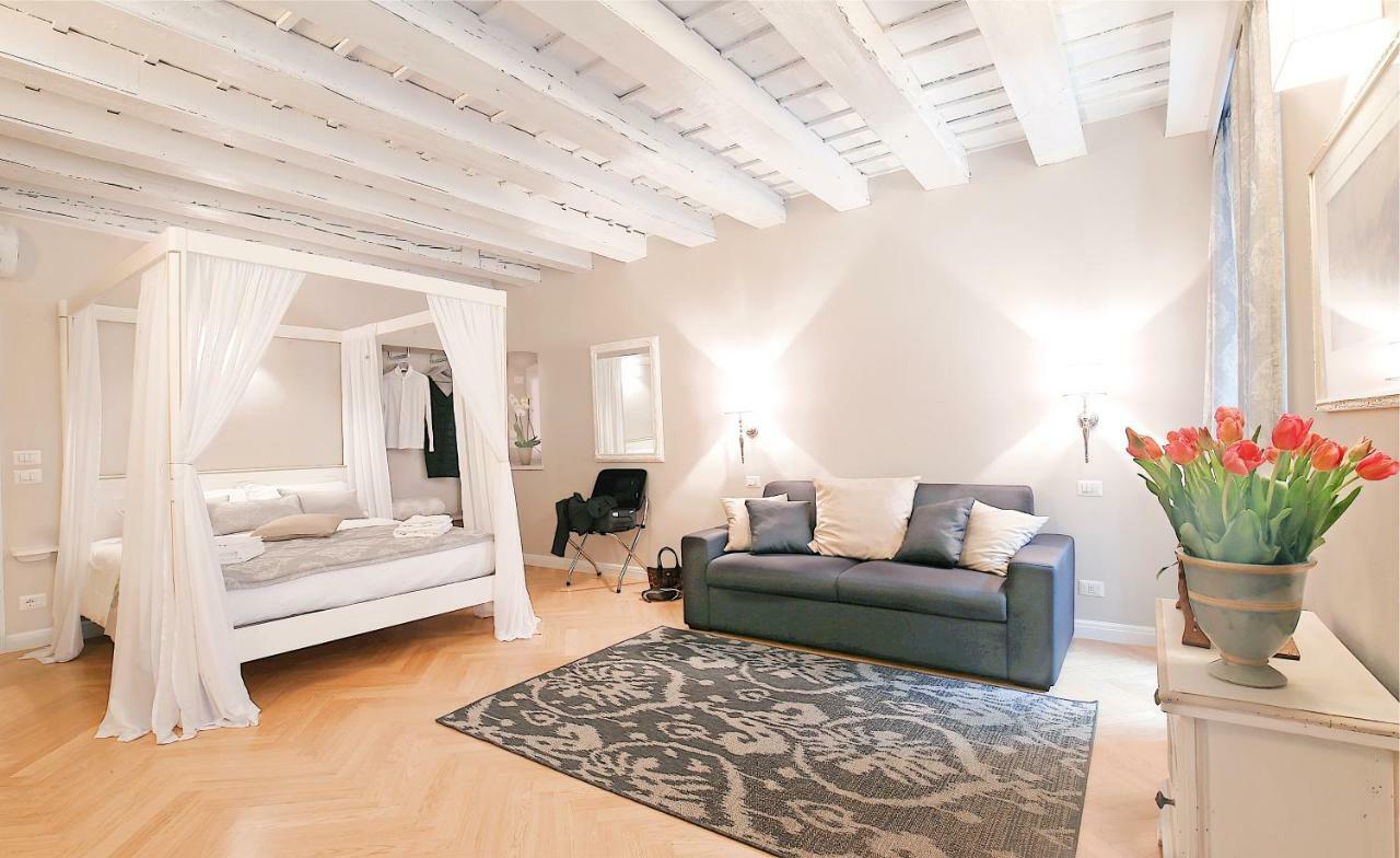 Boutique Apartments Verona Luaran gambar