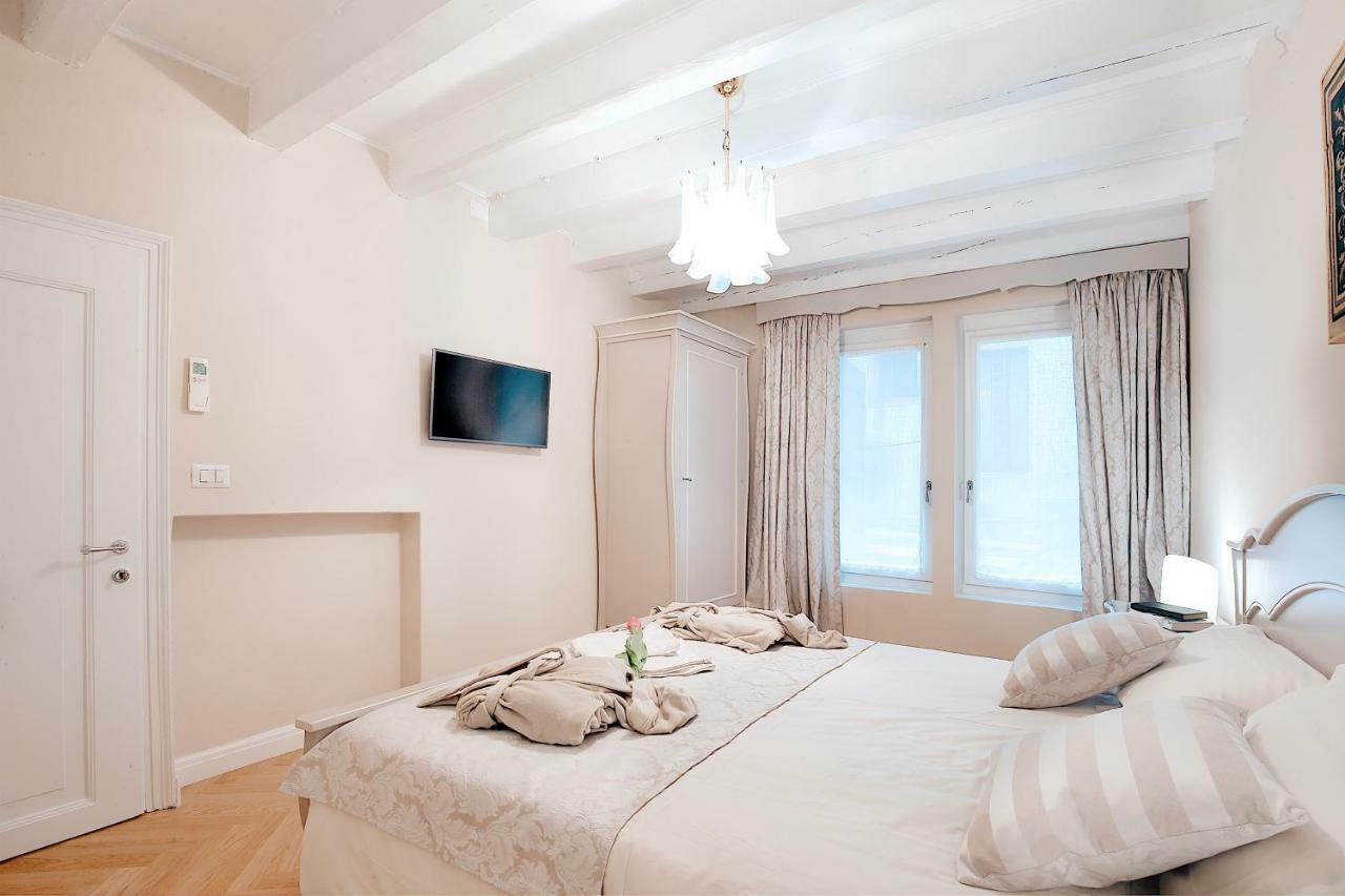 Boutique Apartments Verona Luaran gambar